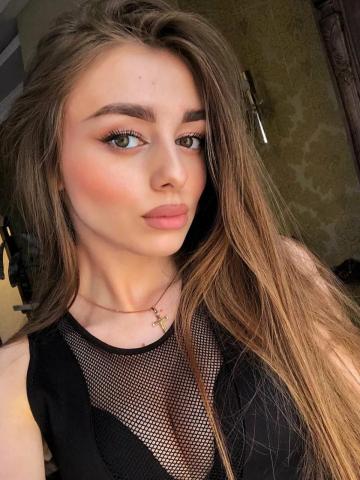 Агния Кудрявая Брюнетка фото 3